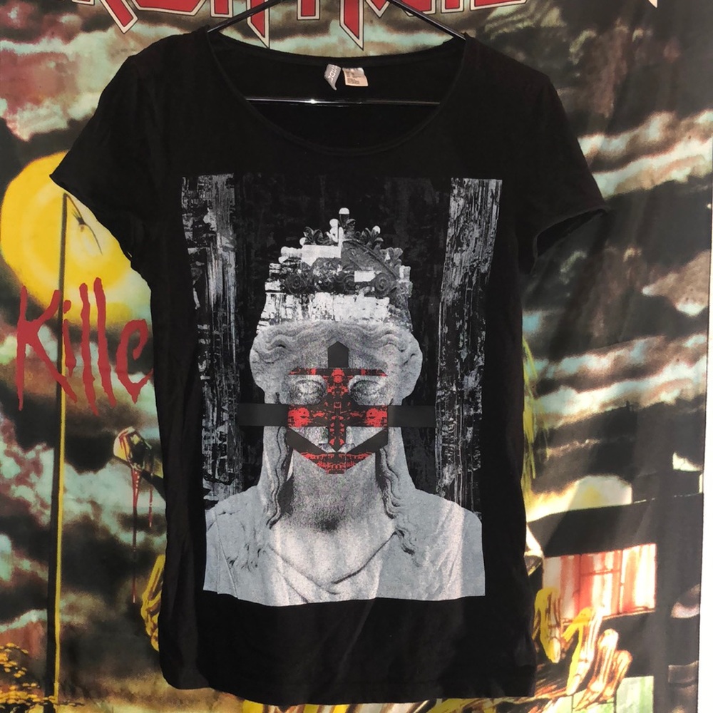 Divided Gray H&M graphic T-shirt